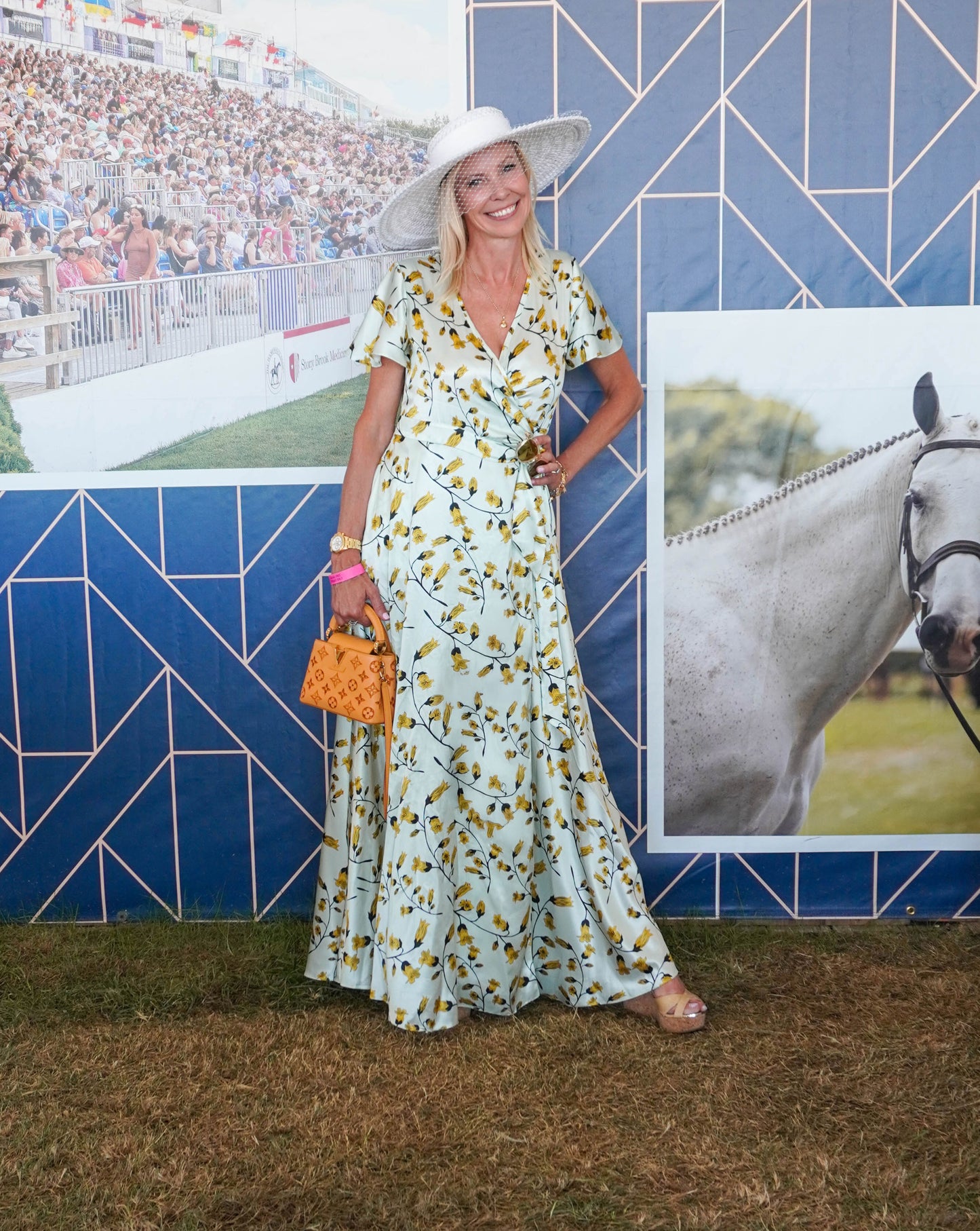 EQUESTRIAN GARDEN DRESS