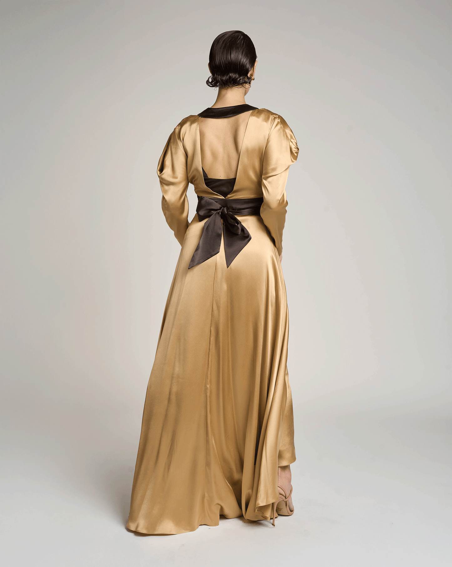EMPIRE ROBE